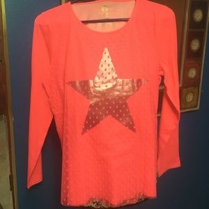 New never worn girls shirt